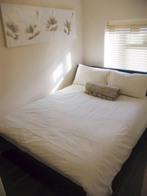 Must See, Quality 1 Bed, Romford, 20 Mins C.London Bagian luar foto